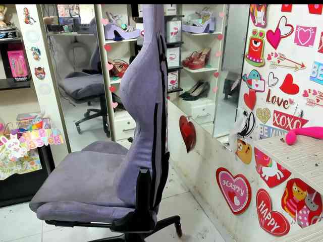 Alisson_Queen webcam