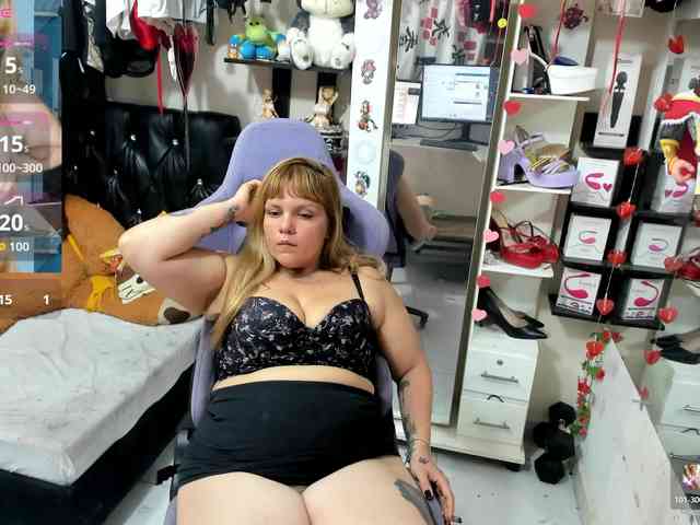 Alisson_Queen webcam