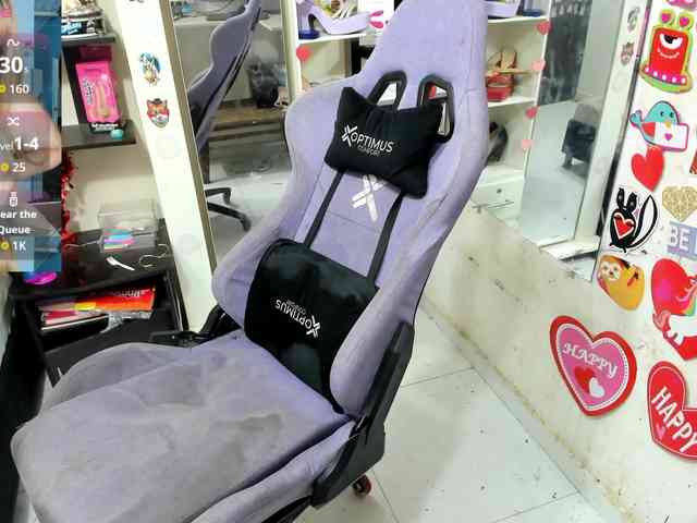 Alisson_Queen webcam