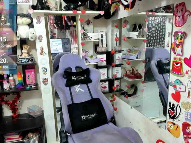 Alisson_Queen webcam