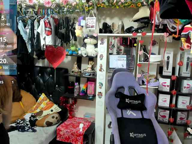 Alisson_Queen webcam