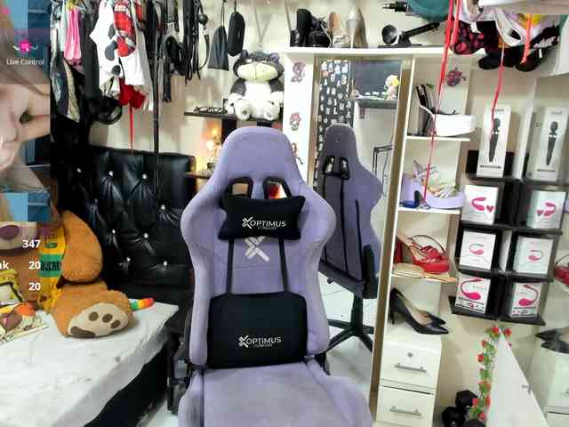 Alisson_Queen webcam