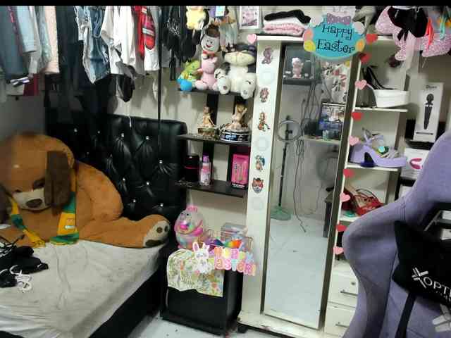 Alisson_Queen webcam