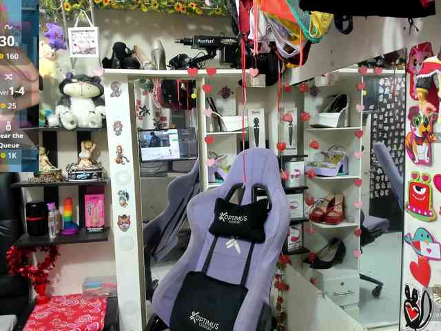 Alisson_Queen webcam