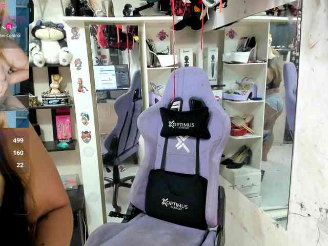 Alisson_Queen webcam