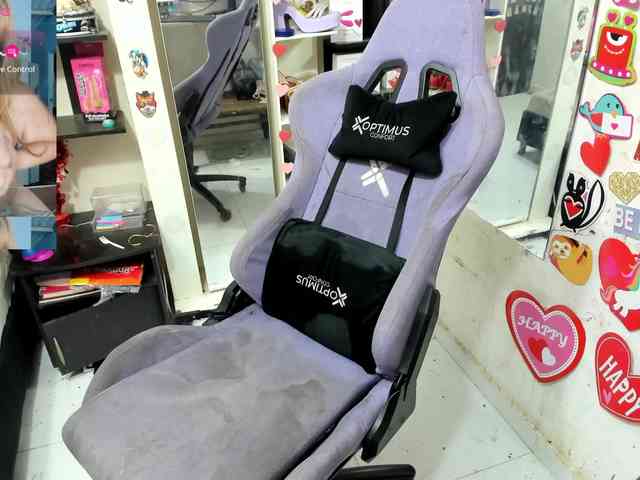 Alisson_Queen webcam