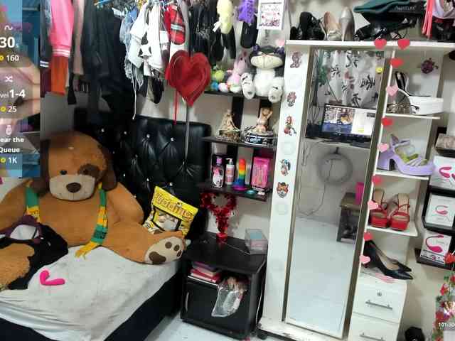 Alisson_Queen webcam