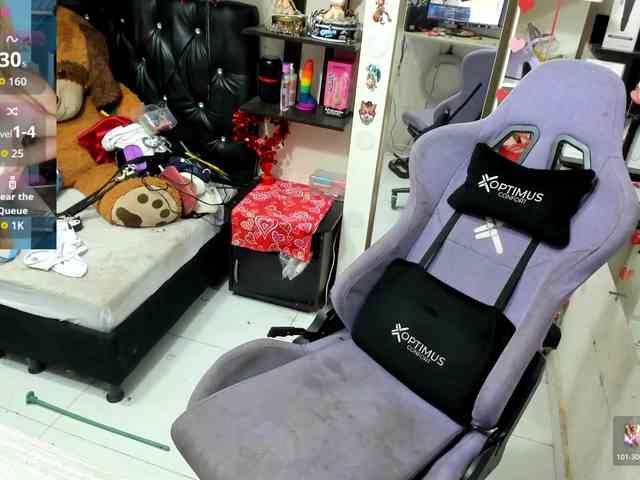 Alisson_Queen webcam