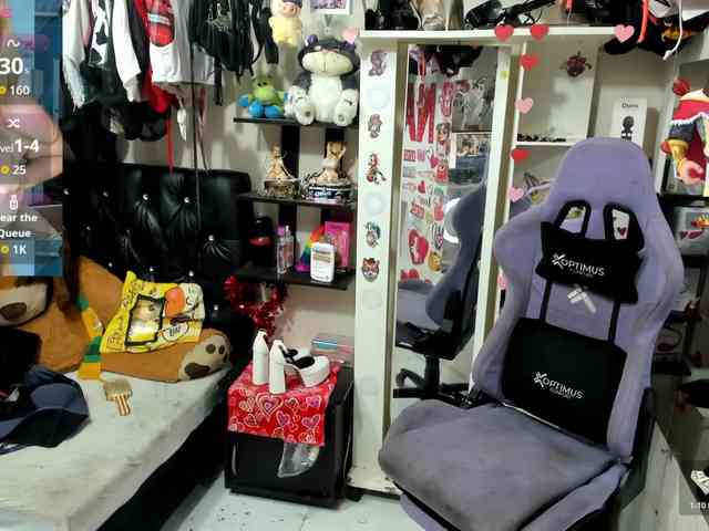 Alisson_Queen webcam