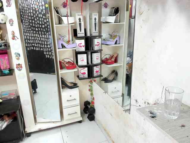 alison-miller Live Webcam on BongaCams