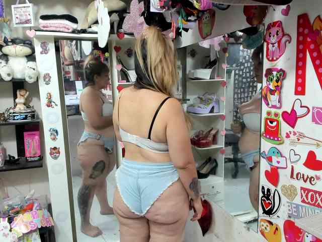 Alisson_Queen webcam