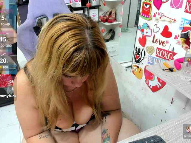Alisson_Queen webcam