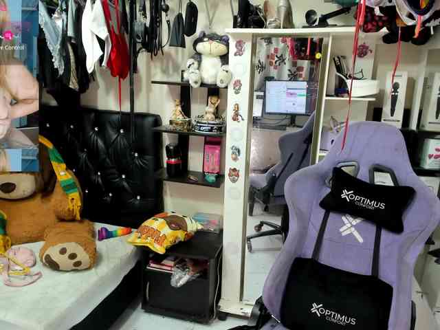 Alisson_Queen webcam