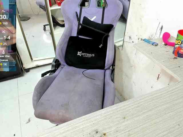 Alisson_Queen webcam