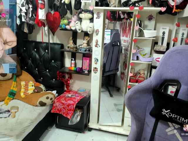 Alisson_Queen webcam