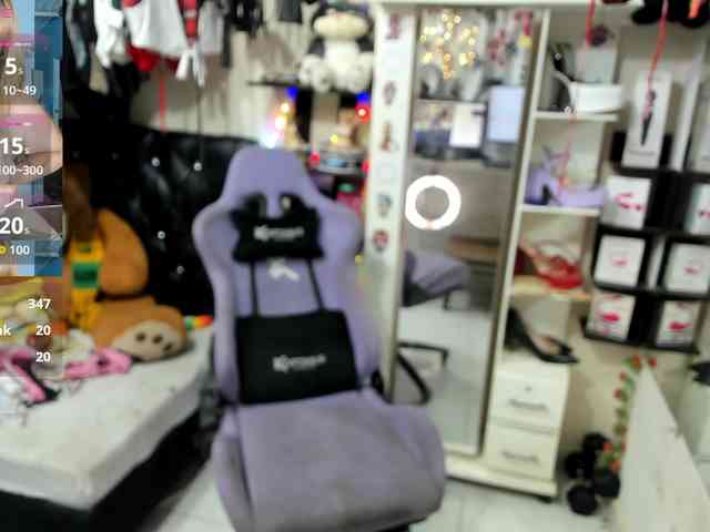 Alisson_Queen webcam