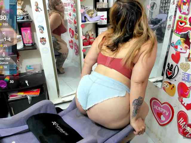 Alisson_Queen webcam