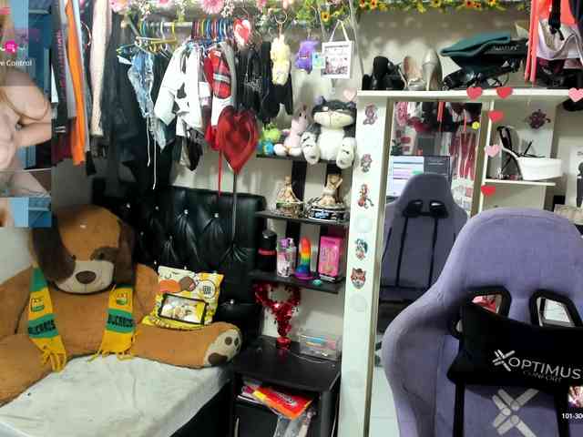 Alisson_Queen webcam