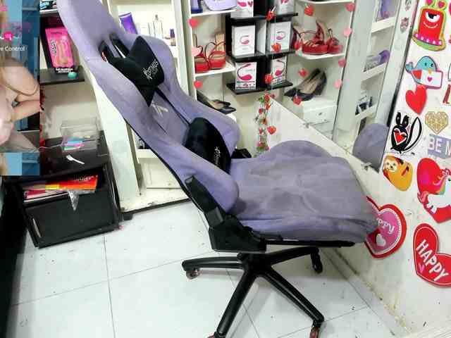 Alisson_Queen webcam