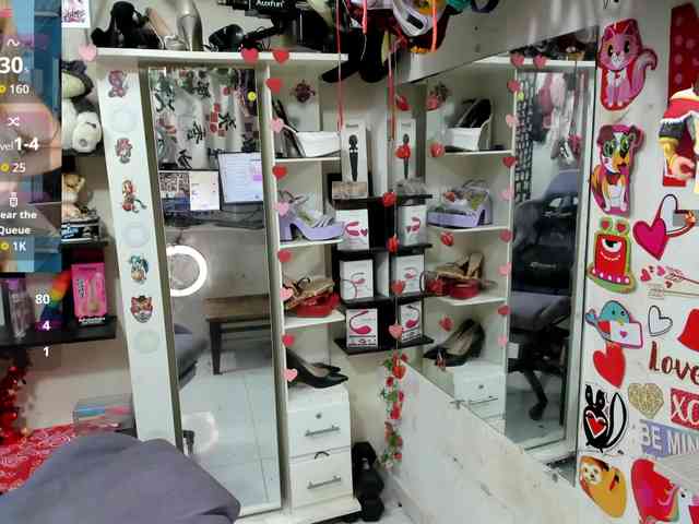 Alisson_Queen webcam