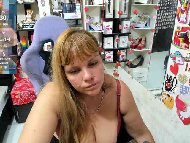 Alisson_Queen webcam