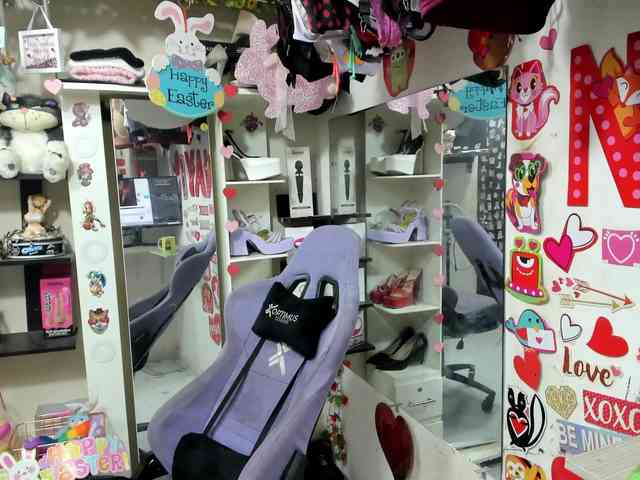 Alisson_Queen webcam