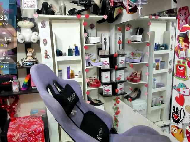 Alisson_Queen webcam