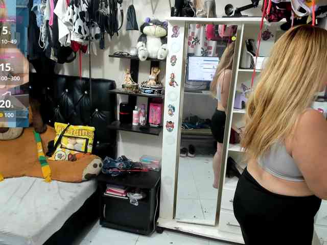 Alisson_Queen webcam