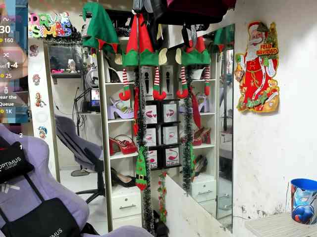 Alisson_Queen webcam