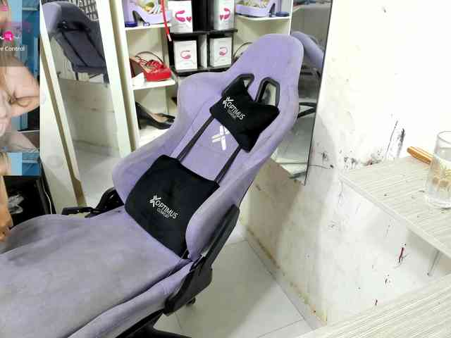 Alisson_Queen webcam