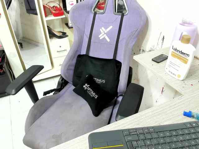 Alisson_Queen webcam