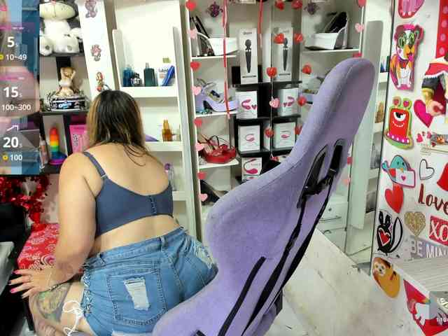 Alisson_Queen webcam