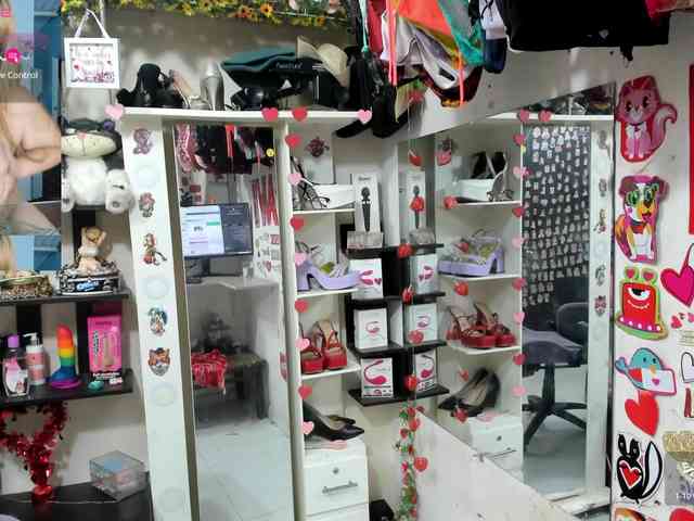 Alisson_Queen webcam