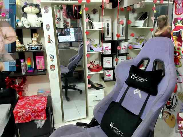 Alisson_Queen webcam