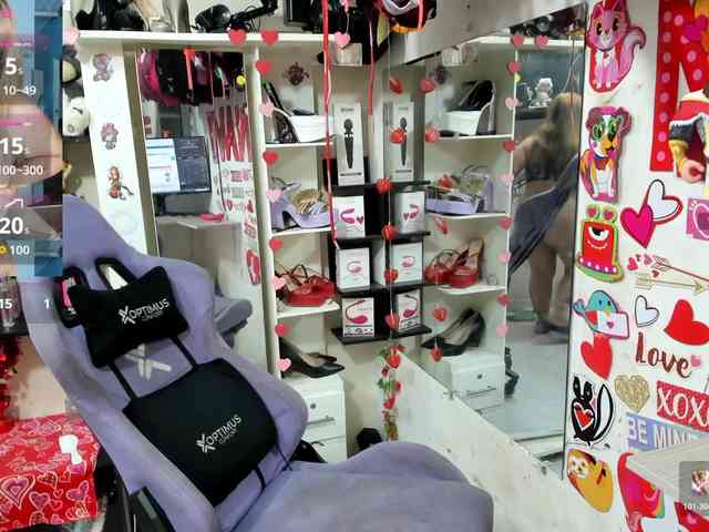 Alisson_Queen webcam