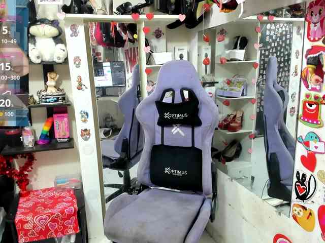 Alisson_Queen webcam