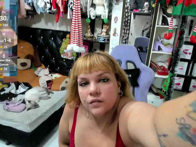 Alisson_Queen webcam