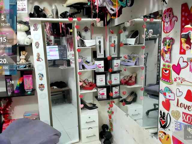 Alisson_Queen webcam