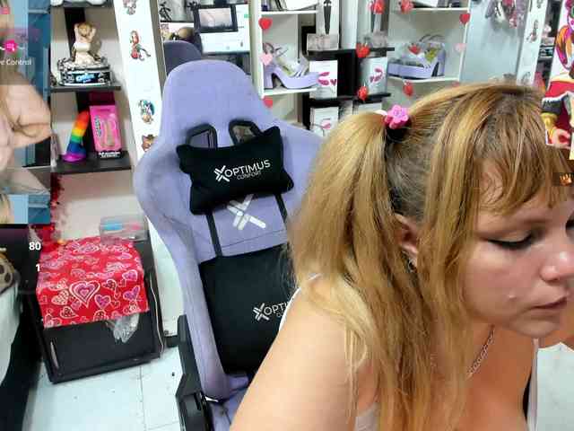 Alisson_Queen webcam