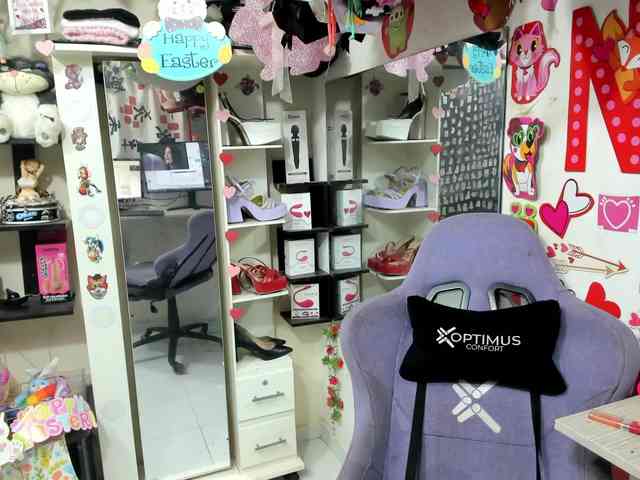 Alisson_Queen webcam