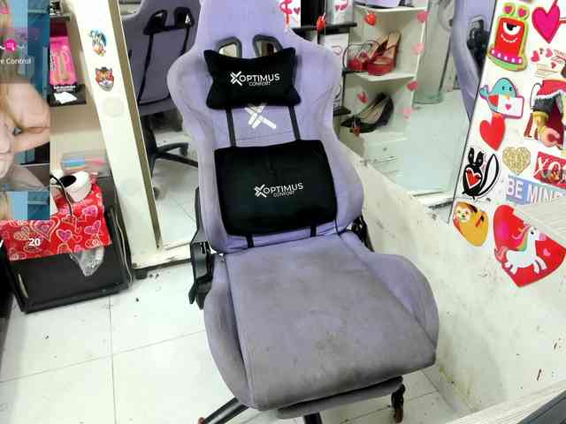 Alisson_Queen webcam