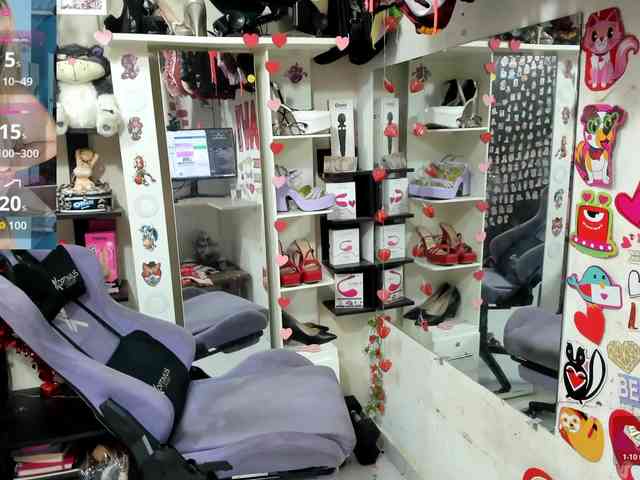 Alisson_Queen webcam