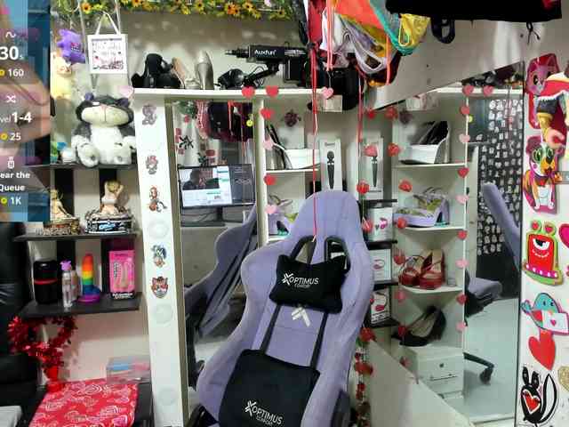 Alisson_Queen webcam