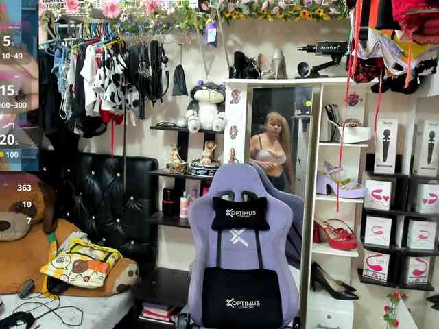 Alisson_Queen webcam