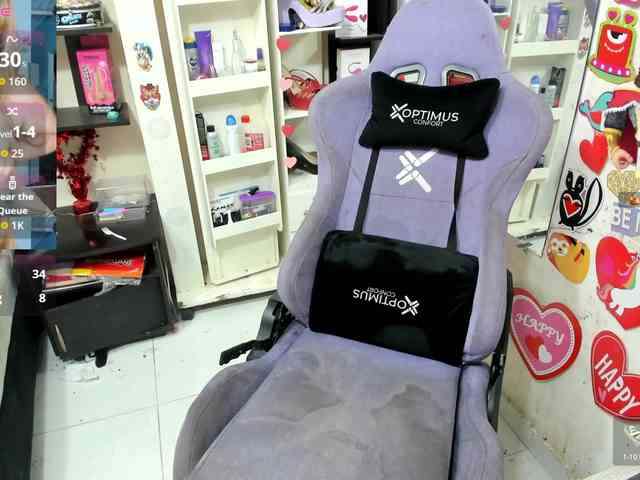 Alisson_Queen webcam