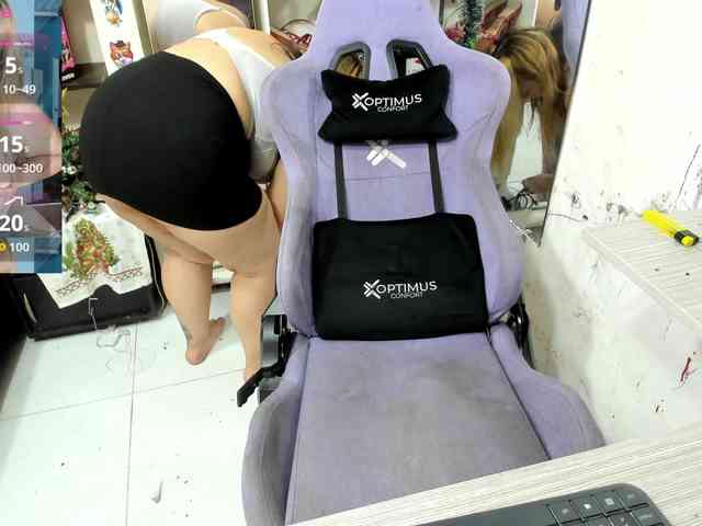 Alisson_Queen webcam