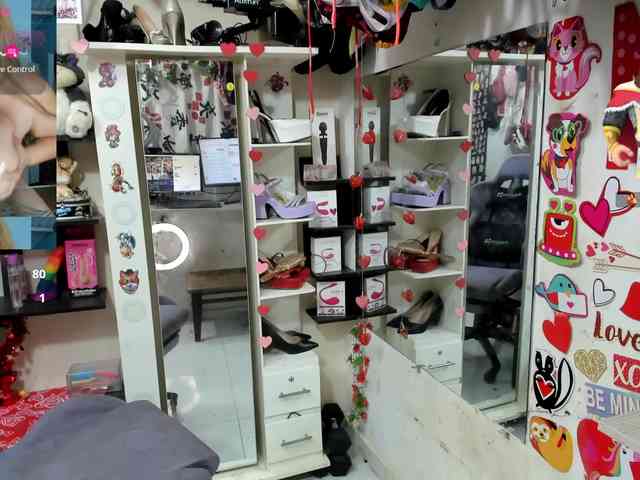 Alisson_Queen webcam