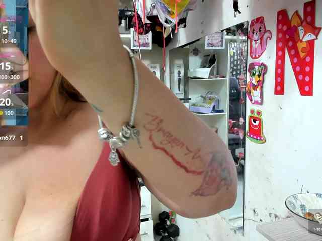 Alisson_Queen webcam