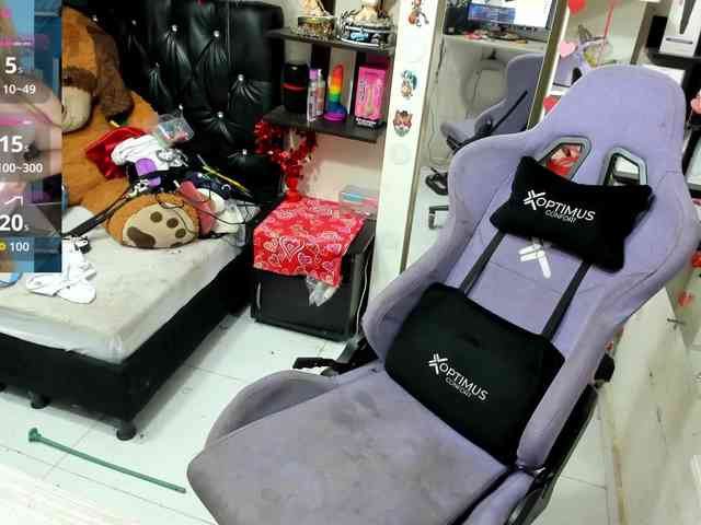 Alisson_Queen webcam