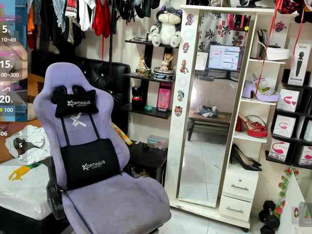 Alisson_Queen webcam